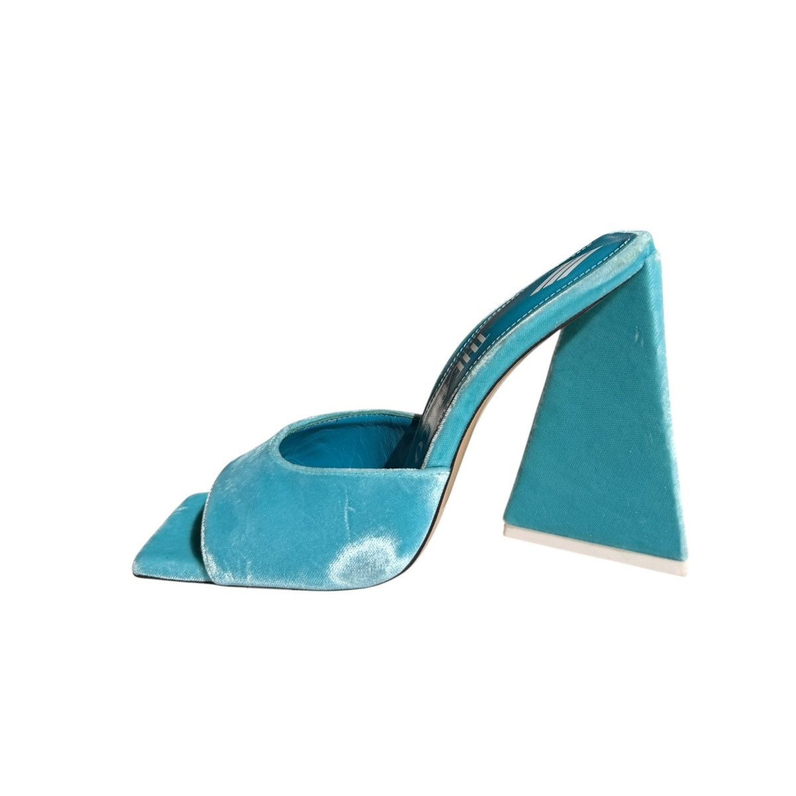 954 Devon Velvet Heel